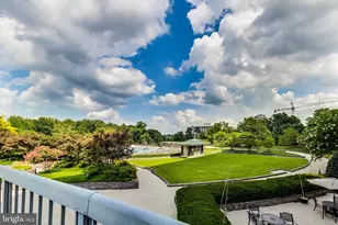 5225 Pooks Hill, Bethesda, MD 20814 - Photo 20