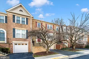 11154 Cedarwood Dr, North Bethesda, MD 20852 - Photo 4