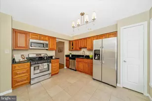 11154 Cedarwood Dr, North Bethesda, MD 20852 - Photo 6