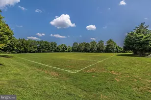 11154 Cedarwood Dr, North Bethesda, MD 20852 - Photo 58