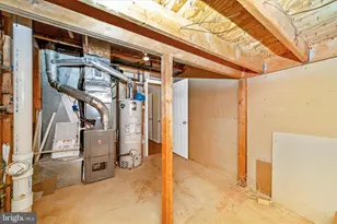 11154 Cedarwood Dr, North Bethesda, MD 20852 - Photo 44