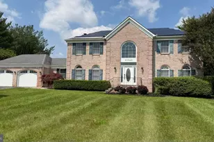 22340 Flintridge Dr, Brookeville, MD 20833 - Photo 2