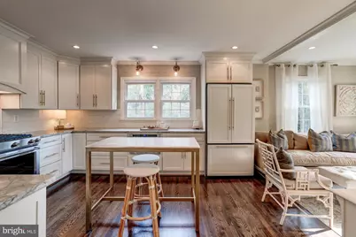 5703 Brookside Drive, Chevy Chase, MD 20815 - Photo 6