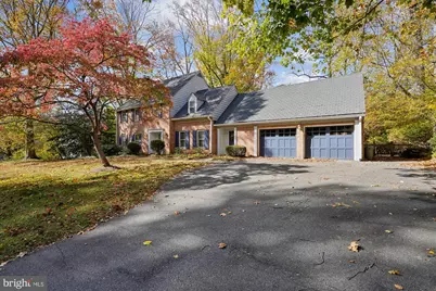 7117 Darby Road, Bethesda, MD 20817 - Photo 2