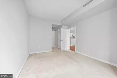 11710 Old Georgetown Road #121, North Bethesda, MD 20852 - Photo 12