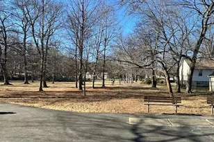 1613 Burris Rd, Rockville, MD 20851 - Photo 4