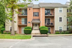 18334 Streamside Dr, Gaithersburg, MD 20879 - Photo 1