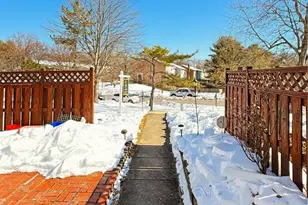 14106 Aldora Cir, Burtonsville, MD 20866 - Photo 4