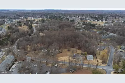 9415 Stewartown Road, Gaithersburg, MD 20879 - Photo 10