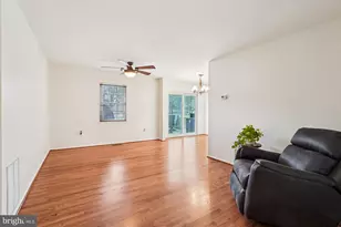 18637 Calypso Pl, Gaithersburg, MD 20879 - Photo 8