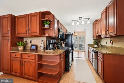 18637 Calypso Place, Gaithersburg, MD 20879 - Photo 2