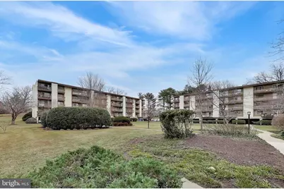 7420 Lakeview Drive #W205, Bethesda, MD 20817 - Photo 4