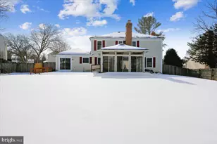 7413 Tupelo Dr, Rockville, MD 20855 - Photo 2