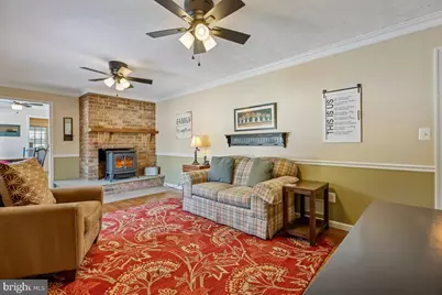 6205 Beechdale Court, Rockville, MD 20855 - Photo 16