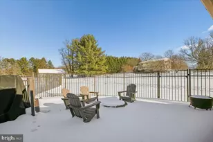 6205 Beechdale Ct, Rockville, MD 20855 - Photo 50
