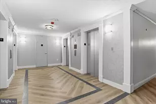 10101 Grosvenor Pl, Rockville, MD 20852 - Photo 24