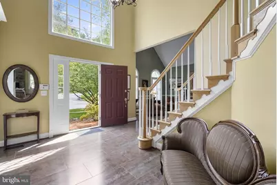 10217 Lakestone Place, Rockville, MD 20850 - Photo 4