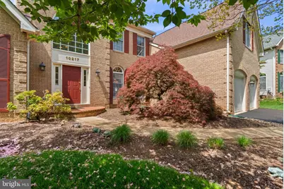 10217 Lakestone Place, Rockville, MD 20850 - Photo 2