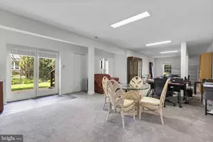 10217 Lakestone Pl, Rockville, MD 20850 - Photo 46