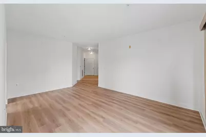 [Address not provided], Rockville, MD 20850 - Photo 4