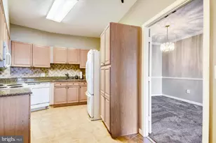 2900 N Leisure World Blvd, Silver Spring, MD 20906 - Photo 14