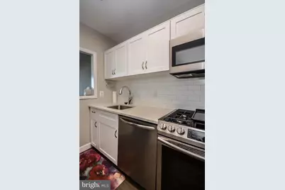 4242 East West Highway #911, Chevy Chase, MD 20815 - Photo 12