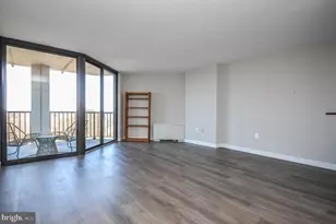 4242 East-West Hwy, Chevy Chase, MD 20815 - Photo 2