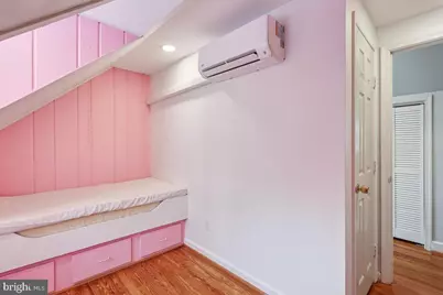 1004 Debeck Drive, Rockville, MD 20851 - Photo 26