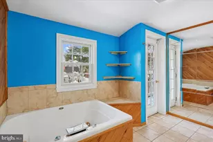 1004 Debeck Dr, Rockville, MD 20851 - Photo 20