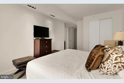 5630 Wisconsin Avenue #805, Chevy Chase, MD 20815 - Photo 52