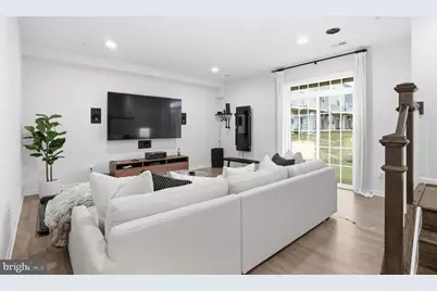 10237 Travilah Grove Circle, Rockville, MD 20850 - Photo 4