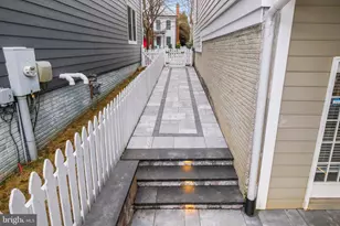 220 Thaxton St, Gaithersburg, MD 20878 - Photo 30