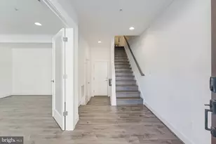 3510 Bellflower Ln, Rockville, MD 20852 - Photo 2