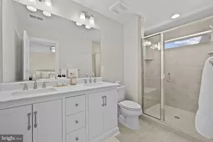 241 Goodall St, Gaithersburg, MD 20878 - Photo 26