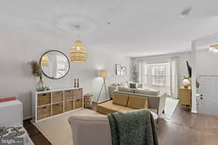 18500 Clovercrest Cir, Olney, MD 20832 - Photo 10