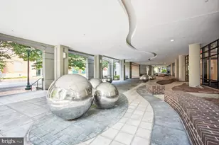 8045 Newell St, Silver Spring, MD 20910 - Photo 4