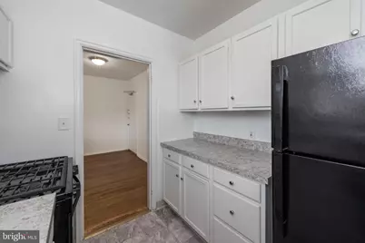 7607 Eastern Avenue #202, Takoma Park, MD 20912 - Photo 18