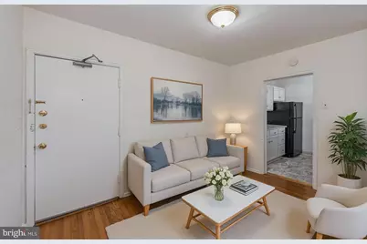 7607 Eastern Avenue #202, Takoma Park, MD 20912 - Photo 6