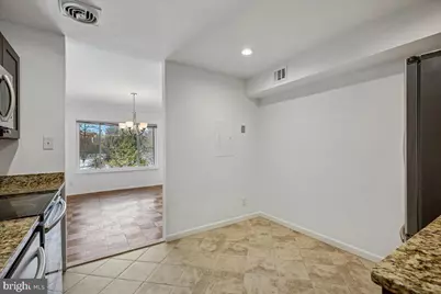 11423 Commonwealth Drive #303, Rockville, MD 20852 - Photo 12