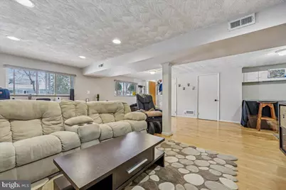 6308 Rockhurst Road, Bethesda, MD 20817 - Photo 14