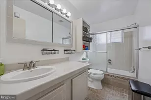 6308 Rockhurst Rd, Bethesda, MD 20817 - Photo 22