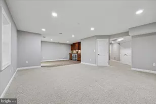 304 Summer Garden Way, Rockville, MD 20850 - Photo 48