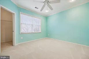 304 Summer Garden Way, Rockville, MD 20850 - Photo 38