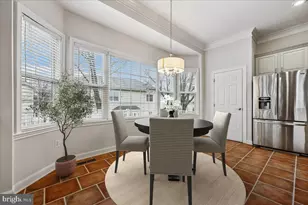 304 Summer Garden Way, Rockville, MD 20850 - Photo 20