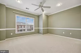 304 Summer Garden Way, Rockville, MD 20850 - Photo 30