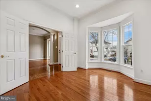 304 Summer Garden Way, Rockville, MD 20850 - Photo 6