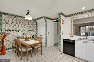 19009 Lark Song Terrace, Germantown, MD 20874 - Photo 8