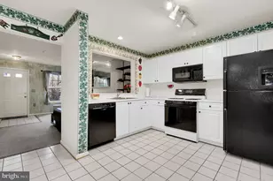 19009 Lark Song Terrace, Germantown, MD 20874 - Photo 6