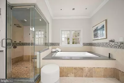 6801 Newbold Drive, Bethesda, MD 20817 - Photo 32