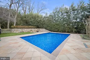 6801 Newbold Dr, Bethesda, MD 20817 - Photo 26